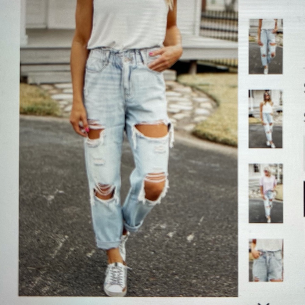 NWT Kancan Destroyed Mom Jeans Size 11/29
